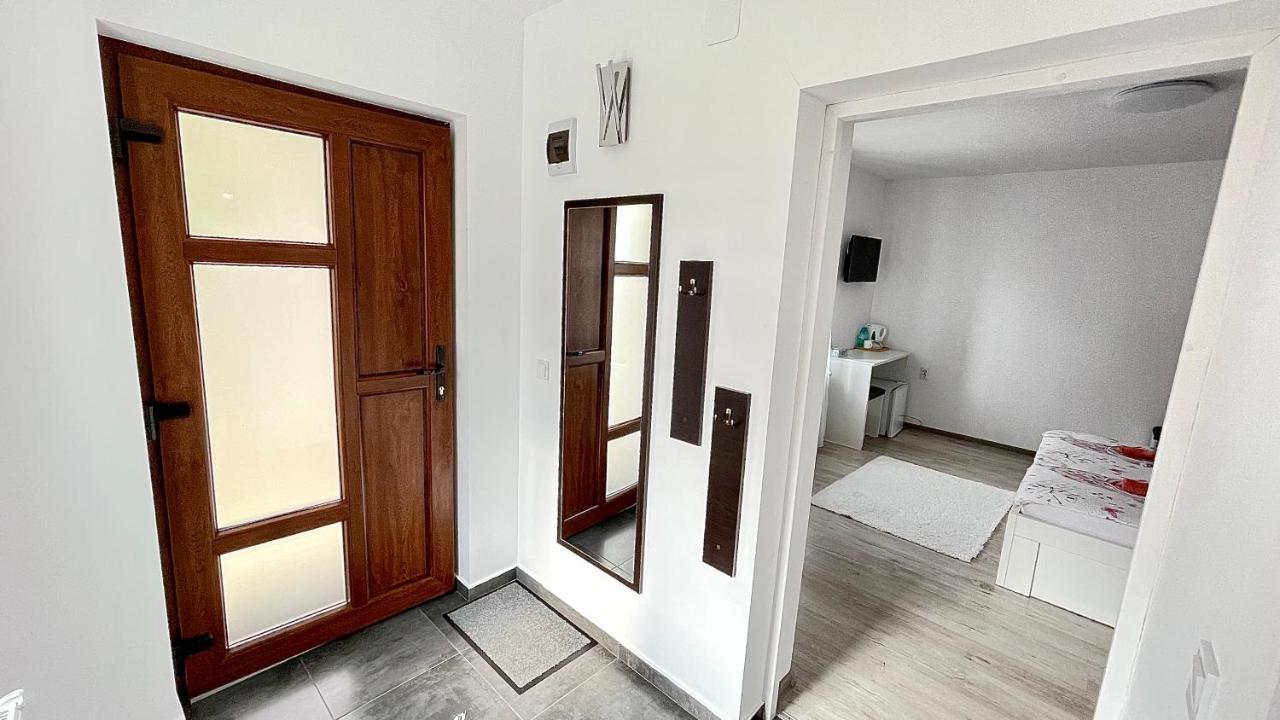 Apartament Linistit / Cozy Apartment Câmpulung Moldovenesc Exterior foto